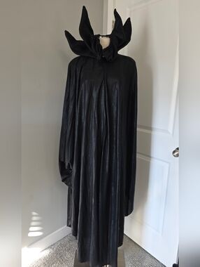 Disney Maleficent Adult Costume Cape ONLY Black #616